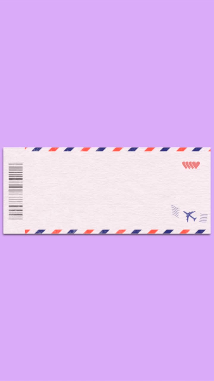 特写粉红色明信片邮票和飞机，旅游背景视频购买