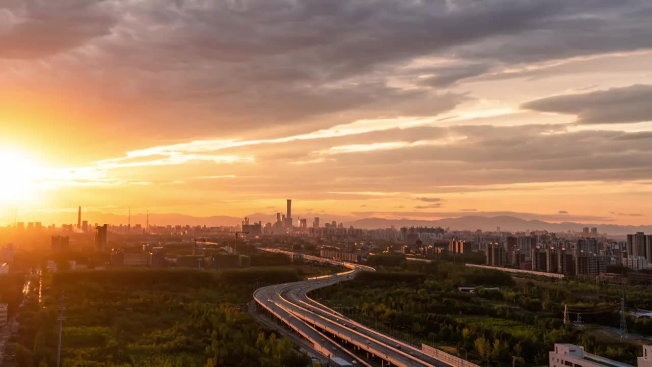 北京城市建筑與公路日落景色視頻素材