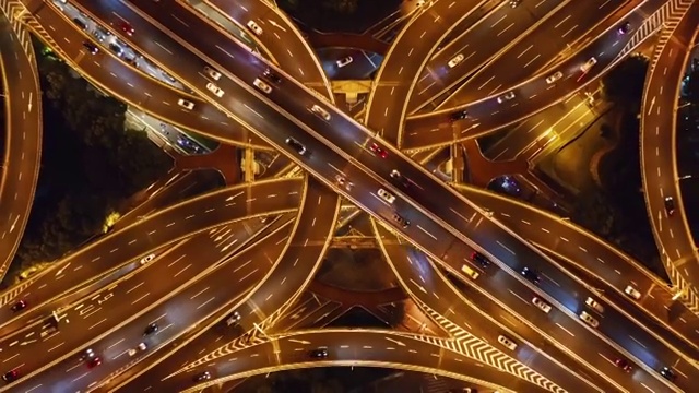 航拍視角下的上海夜景延安高架橋俯拍4K高清視頻視頻素材
