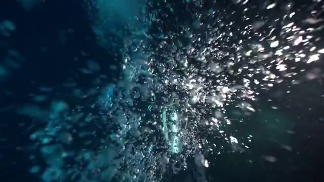 潛水員升騰的氣泡視頻素材