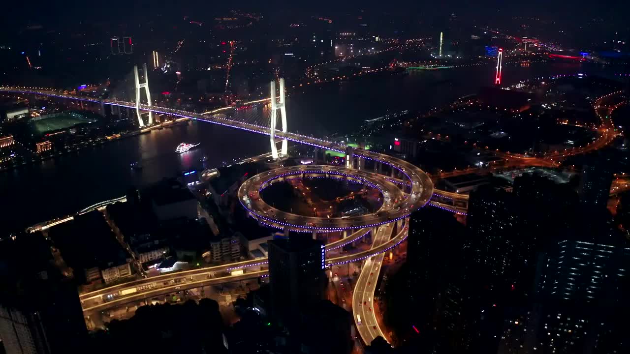 上海南浦大桥夜景航拍视频下载