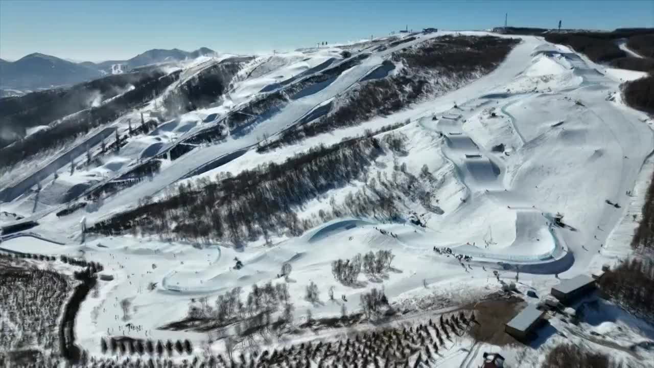 北京冬奧會場館滑雪場滑雪運動航拍（選編）視頻素材