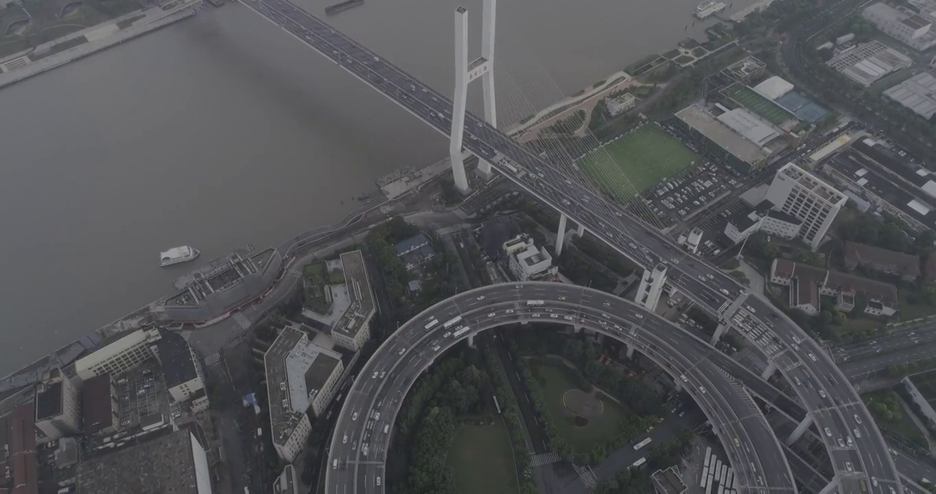 上海南浦大桥黄浦江立交桥交通运输现代社会视频下载
