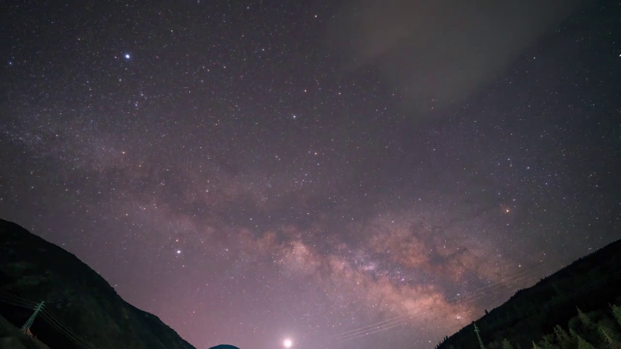 夏季高原星空银河延时摄影视频素材