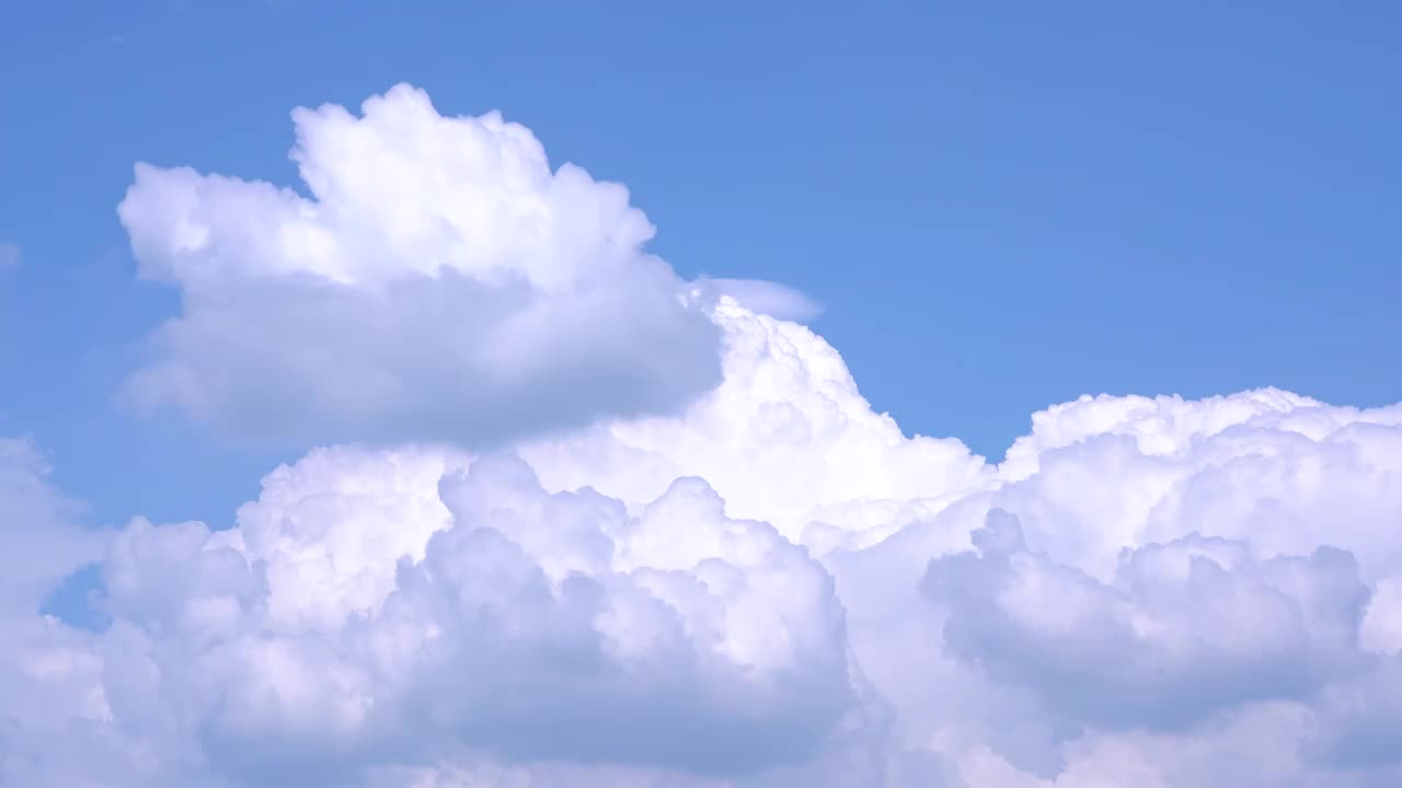 晴朗夏日十分美麗的云景延時攝影Cloudscape背景視頻素材