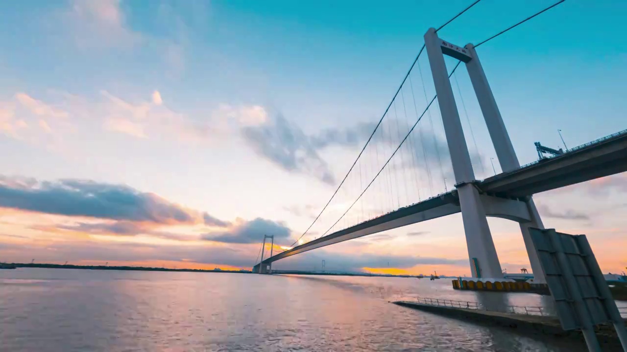 4K廣州南沙跨海大橋全景風光延時攝影視頻素材