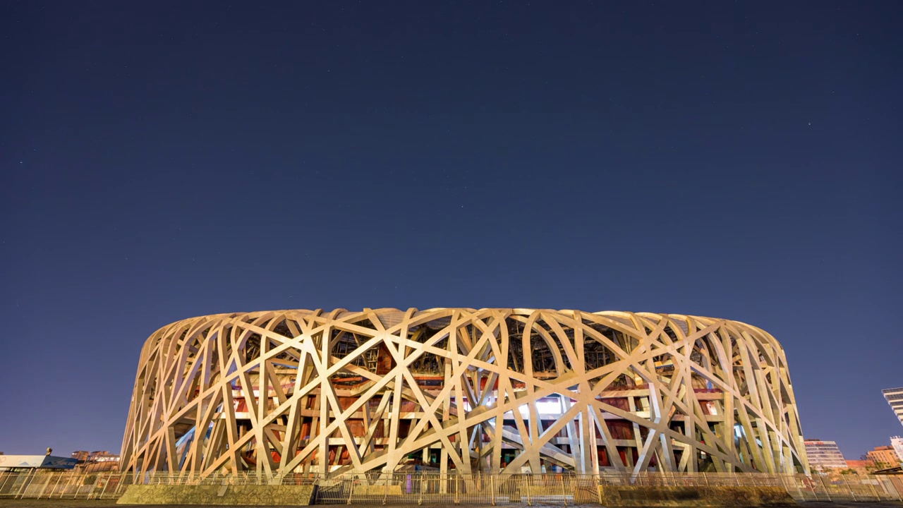 北京国家体育场鸟巢绚丽星空延时视频素材