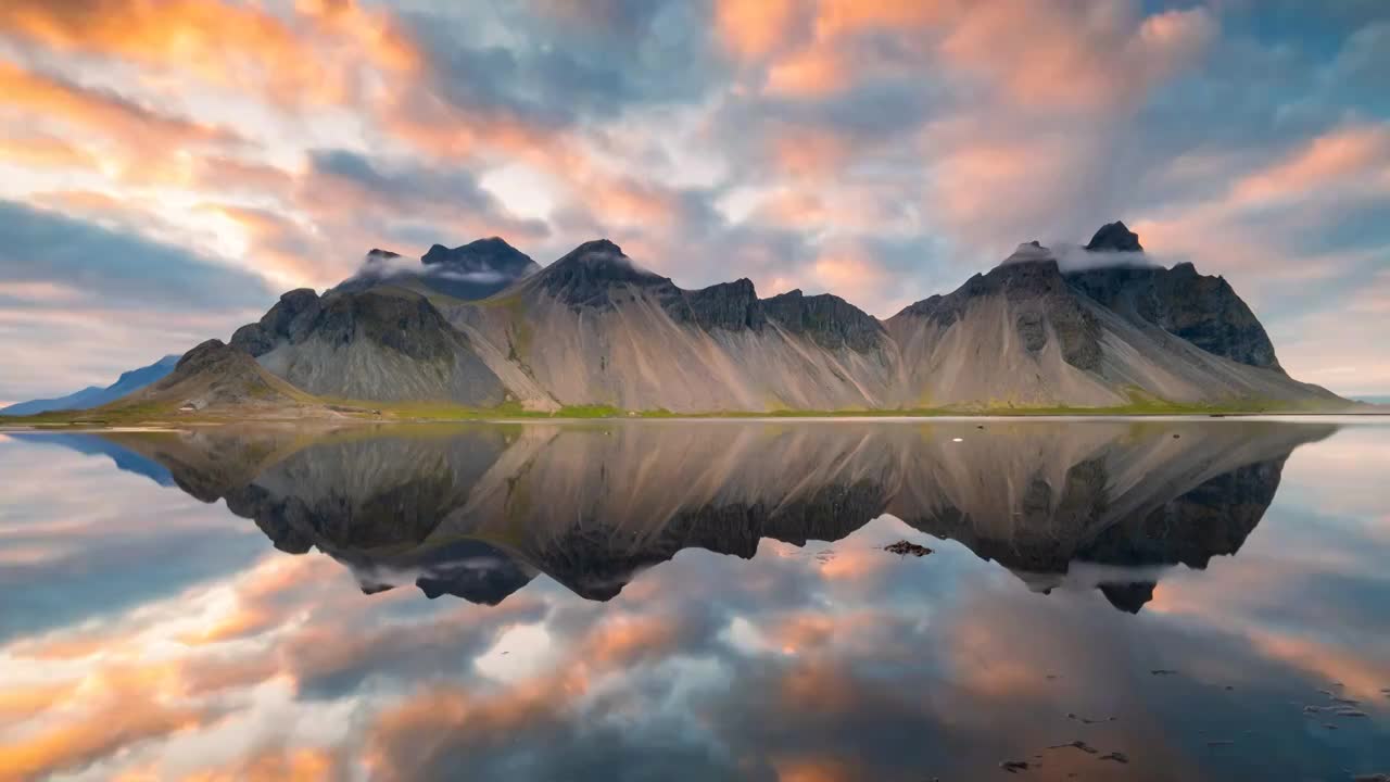 冰岛自然风光，蝙蝠山完美倒影视频素材