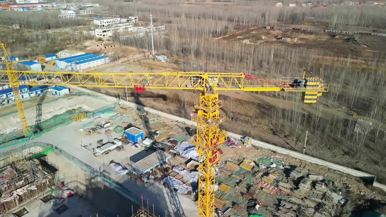 4K航拍房地产开发-施工建筑工地塔吊空镜视频素材