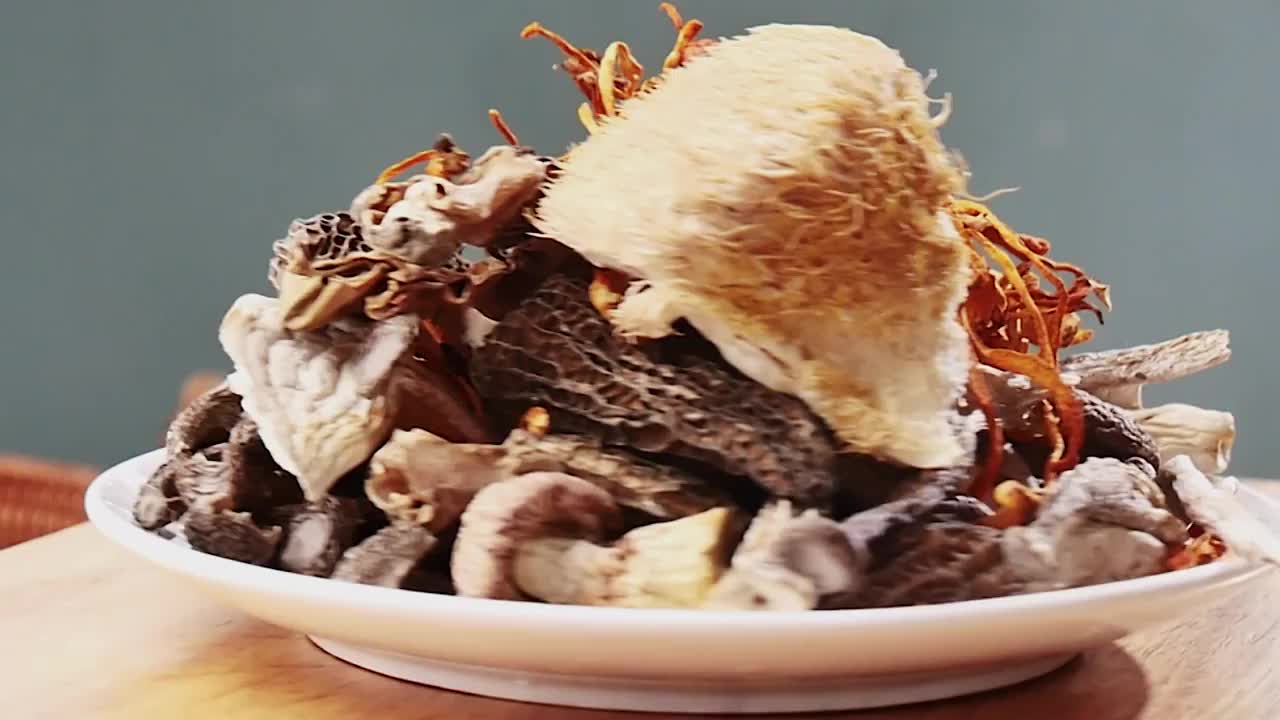 七彩菌菇湯選編視頻素材