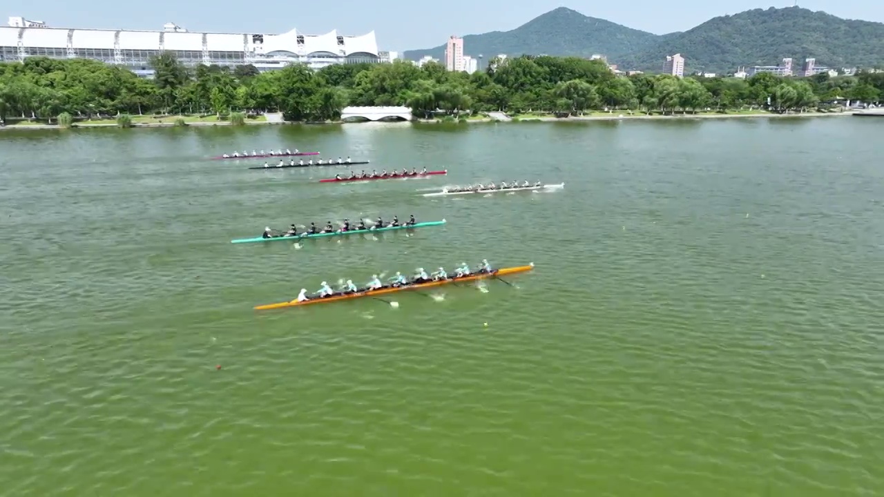 南京玄武湖公园水上运动，赛艇大师赛视频素材