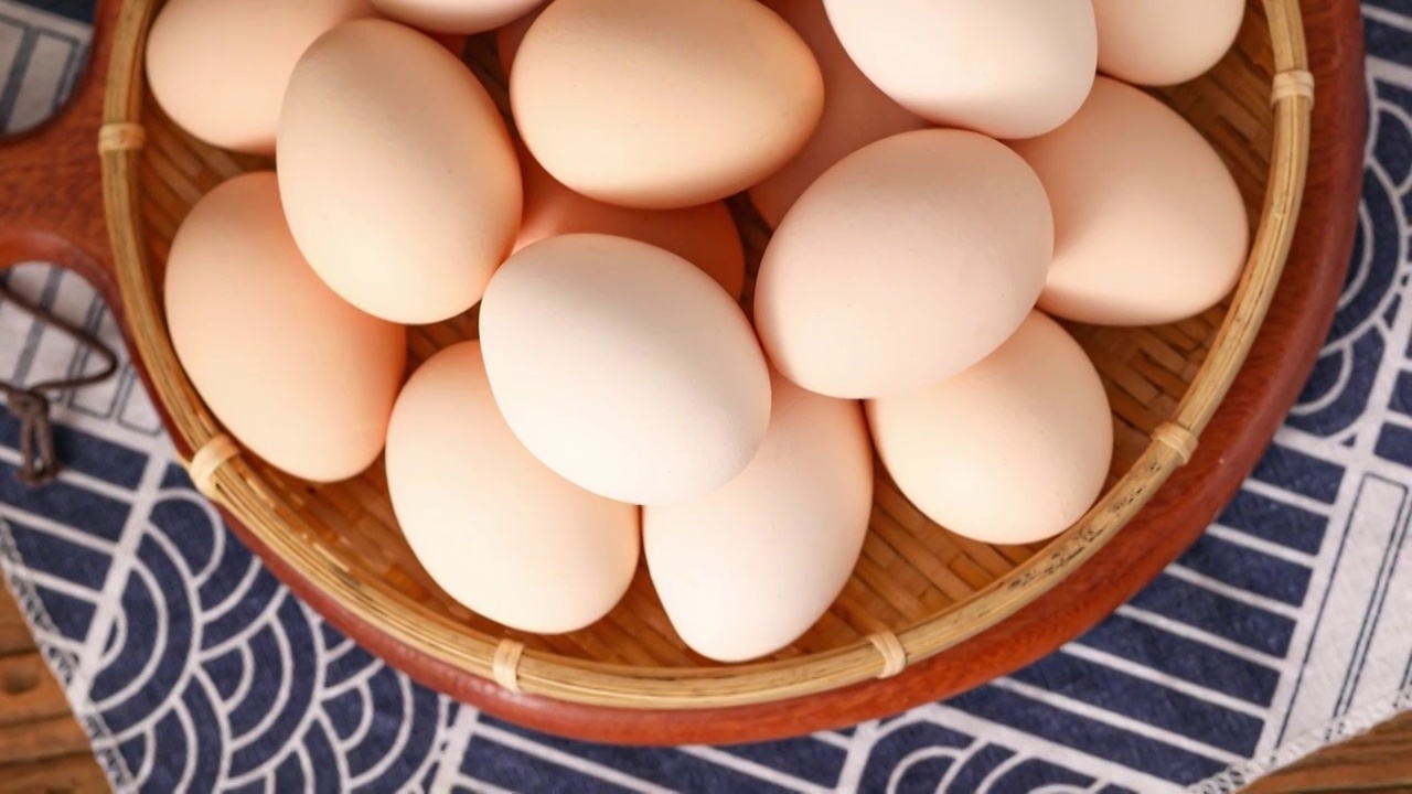 鸡蛋 土鸡蛋 柴鸡蛋 山鸡蛋 农家鸡蛋 鸡蛋主图 新鲜土鸡蛋 散养土鸡蛋（合集）视频下载