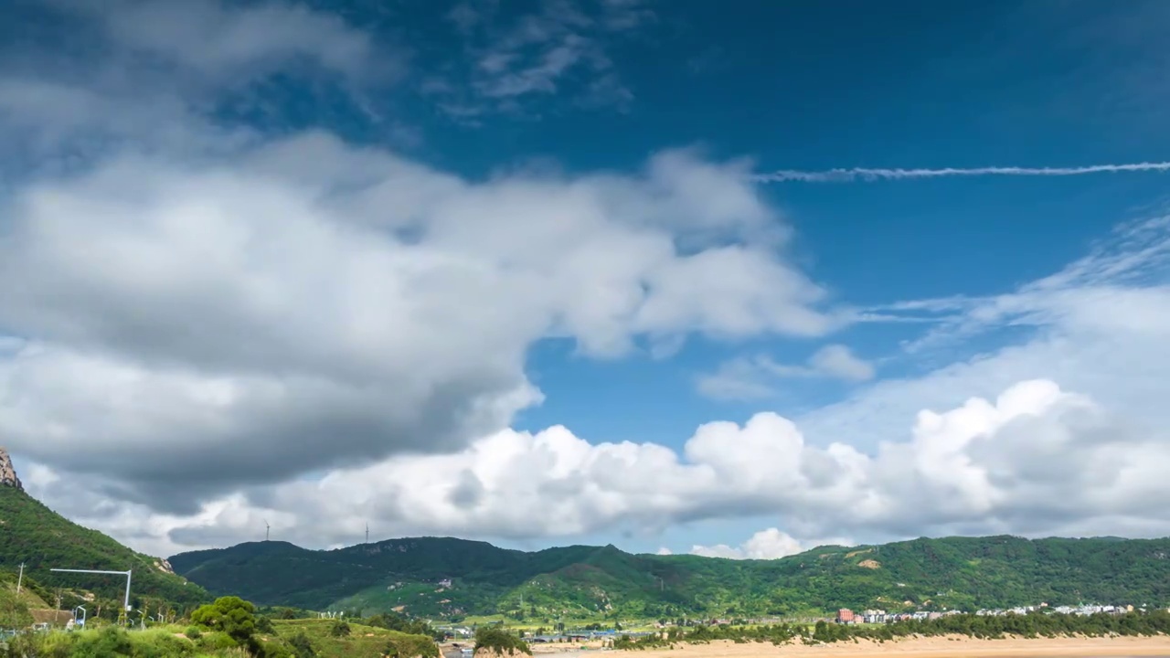 蓝色 天空 云 云景 大海 岛 山  风景 延时摄影视频素材