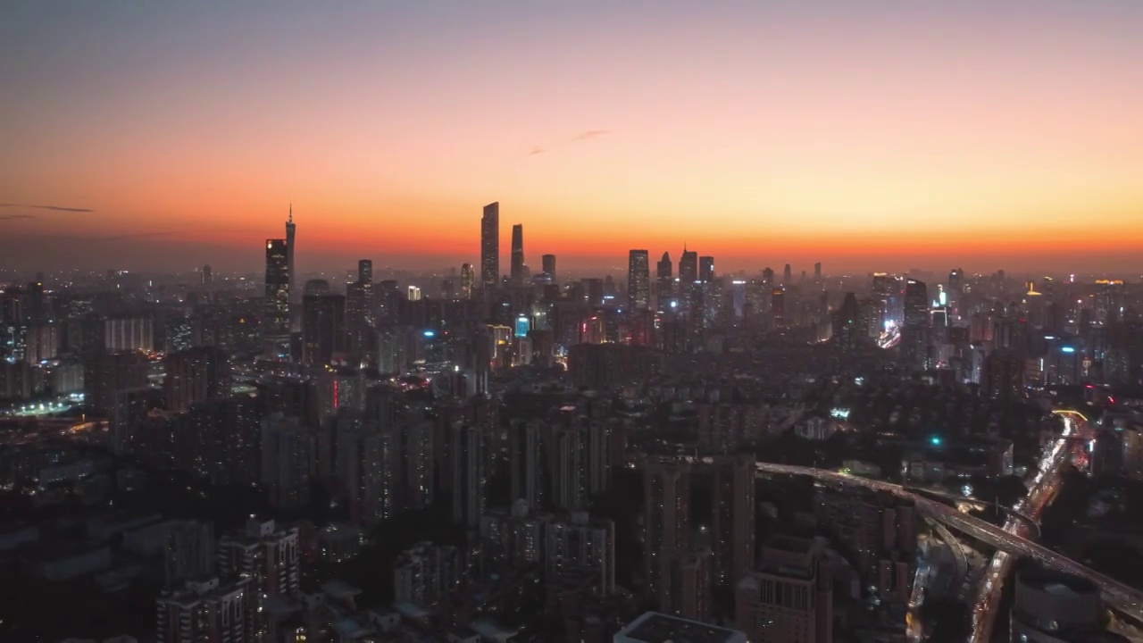 航拍广州城市风光城市天际线日落黄昏视频下载