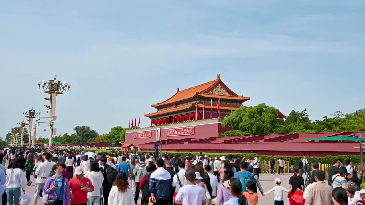 2023年国庆节北京天安门广场装扮一新迎接八方来客视频下载