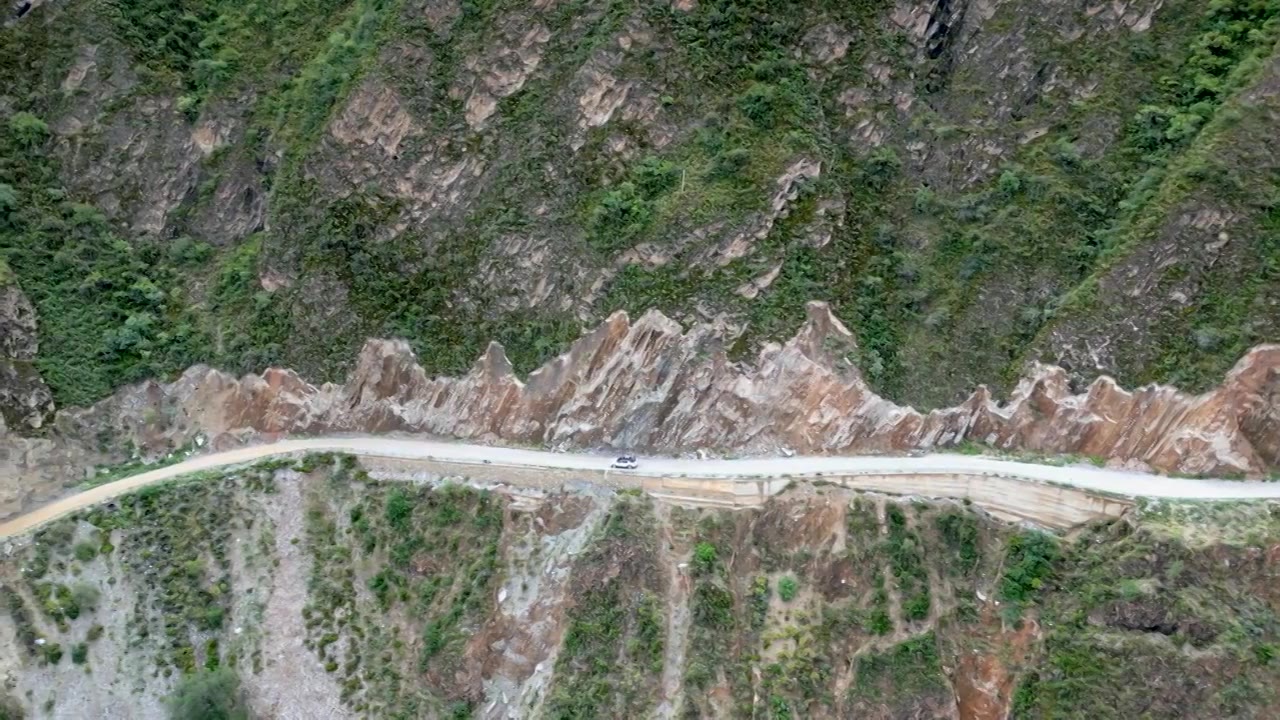 航拍怒江大峡谷险峻风光视频素材
