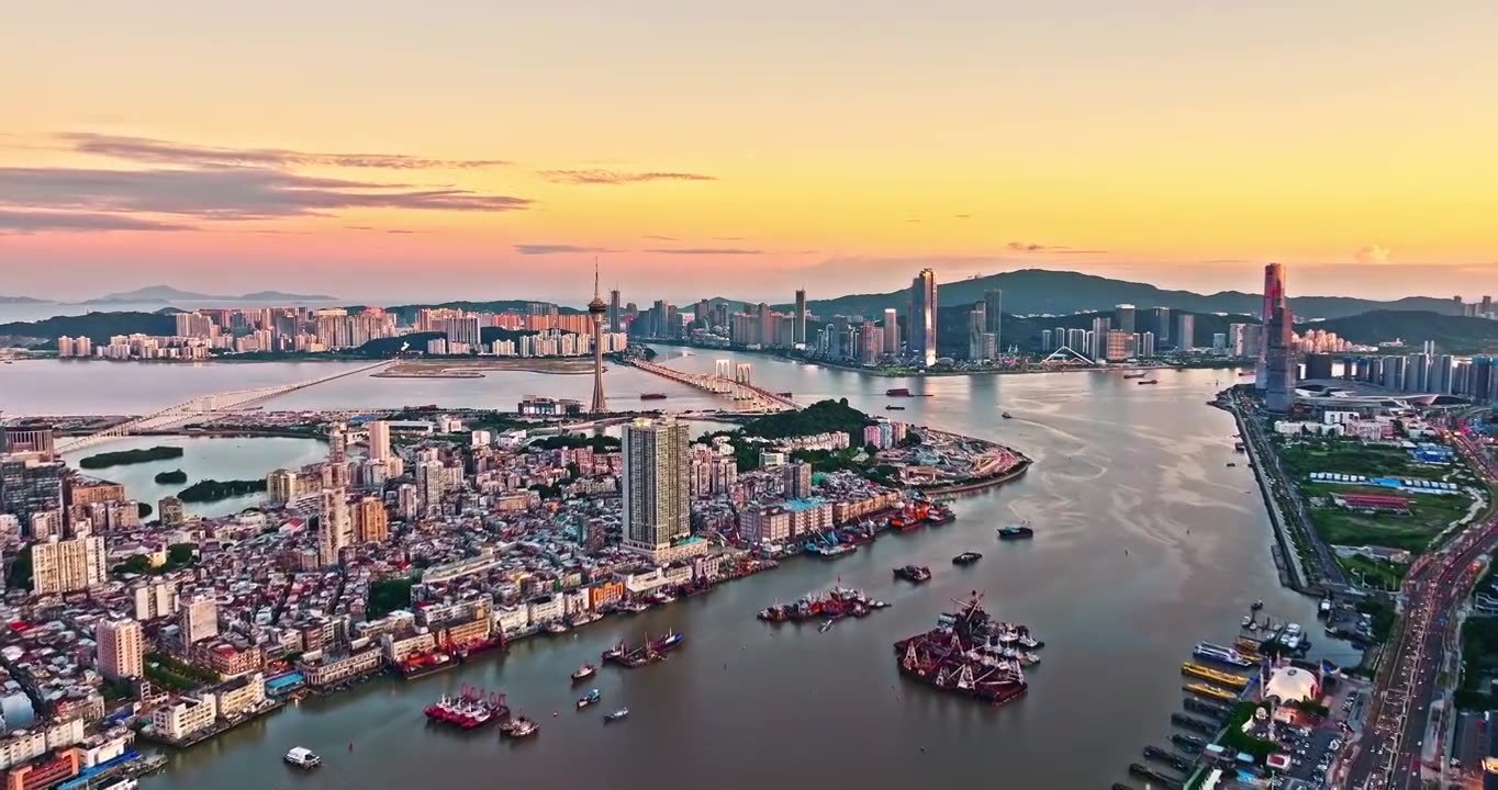 航拍澳门和珠海城市建筑风光在黄昏视频素材