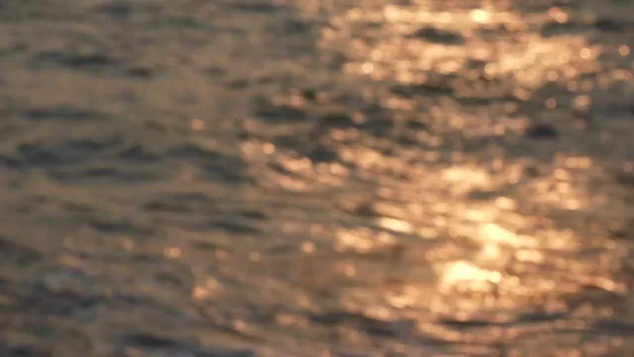 4k慢镜头视频-虚焦的海浪背景视频下载
