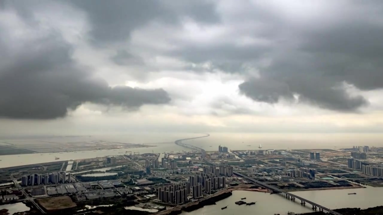连接深圳和中山马鞍岛的深中通道多云航拍延时视频下载