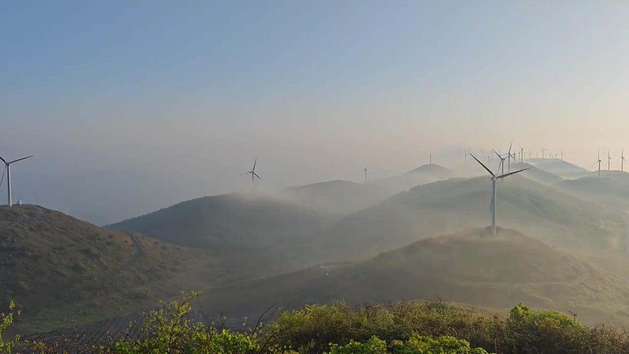 湖北利川齐岳山风力电力发电场延时视频素材视频素材
