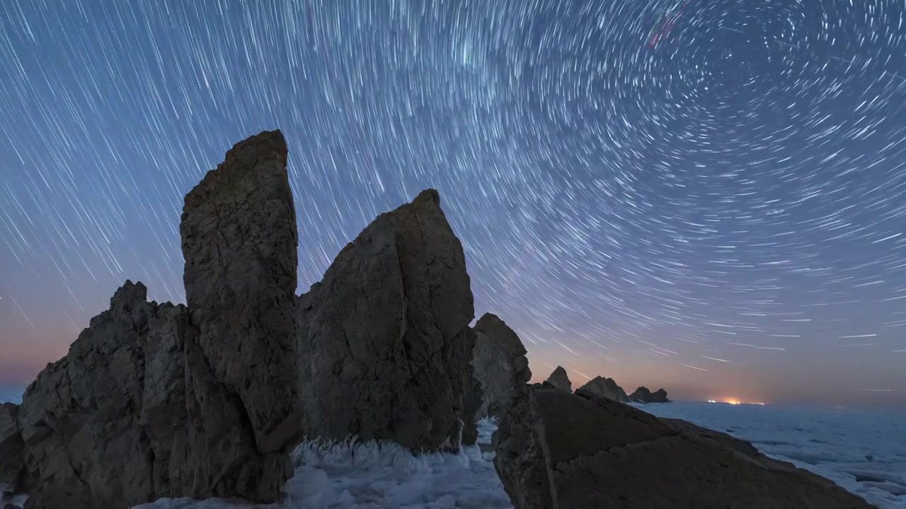 大连排石景观夜晚星空星轨视频素材
