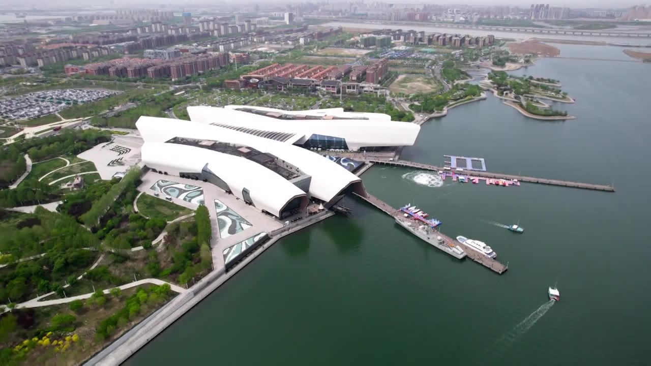 天津滨海新区生态城国家海洋博物馆建筑风景及自然风光航拍视频下载
