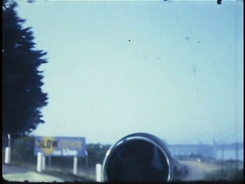 20世纪60年代美国加州沿着太平洋海岸驾驶视频素材