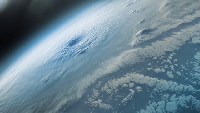 通過衛星從太空觀察到的超級單體颶風或龍卷風視頻素材