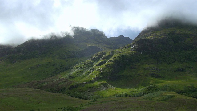 WS云移动的山/格伦科，高地，苏格兰视频下载