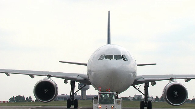 空客A330喷气式飞机推后序列视频素材
