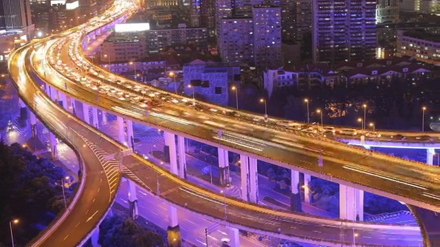 時光流逝-城市夜間交通(平移)視頻素材