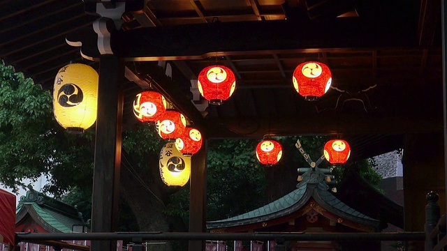 Konnoh Hachimangu神社的灯笼视频素材