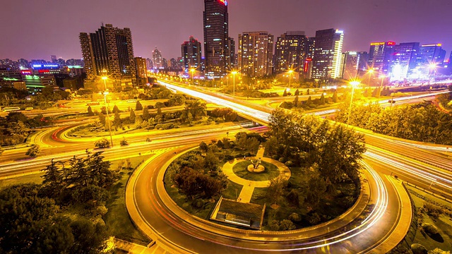 北京从早到晚交通繁忙，时光流逝。视频素材