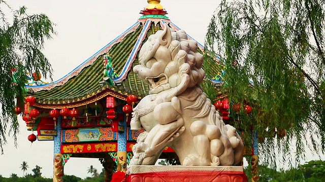 中国庙与狮子视频素材