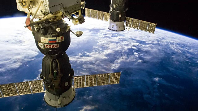 国际空间站飞越大洋洲-时间流逝视频素材
