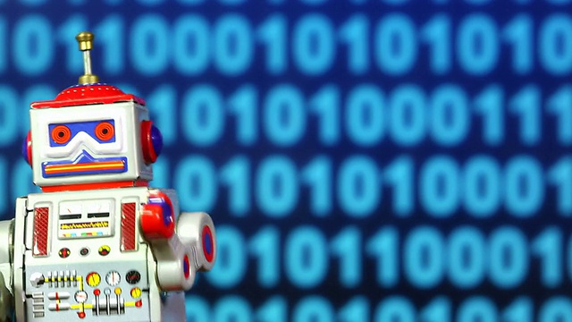 锡玩具机器人与二进制代码视频下载