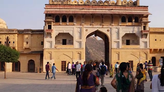 拉贾斯坦邦皇宫的入口庭院视频下载