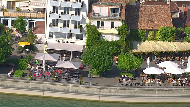 巴登符腾堡，康斯坦茨湖附近的酒店和建筑鸟瞰图视频下载