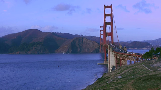 加州旧金山金门大桥与山水上要塞地区的城市视频素材