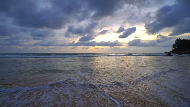 海滩上的日落视频下载