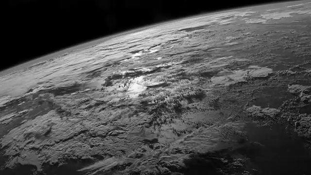 来自国际空间站的行星地球:海洋中的太阳反射视频素材