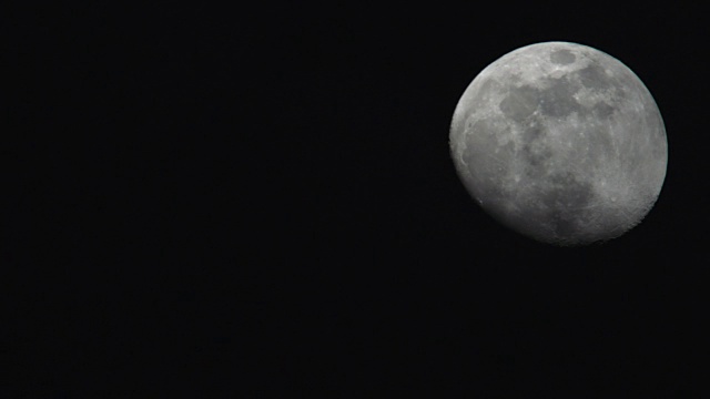 满月上空的云视频素材