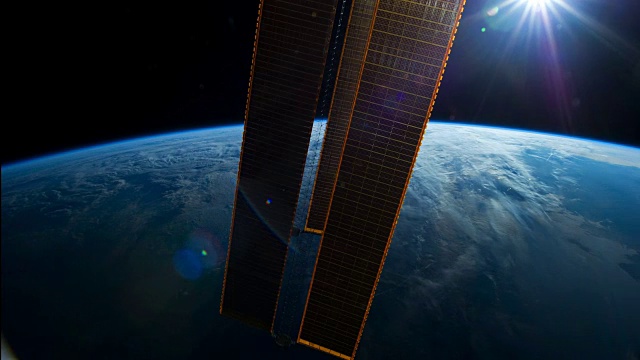来自国际空间站的行星地球:太阳在夏至期间的运动视频素材
