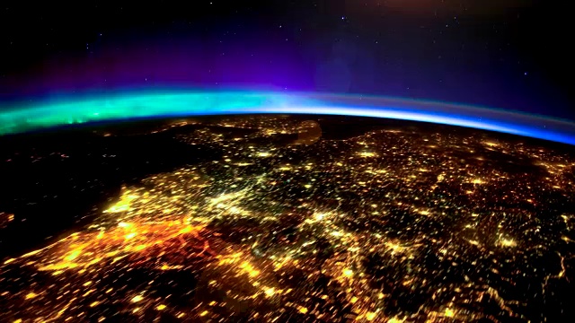 国际空间站在西欧上空拍摄的北极光。微妙的运动和闪耀效果。视频素材