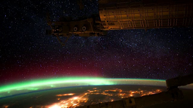 国际空间站的行星地球视图:银河系，恒星和北极光视频素材