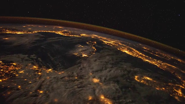 欧洲城市之光:国际空间站拍摄的地球之夜视频素材