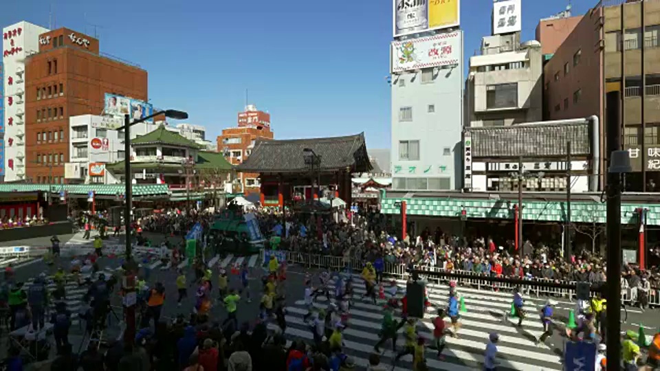 东京马拉松在浅草视频素材