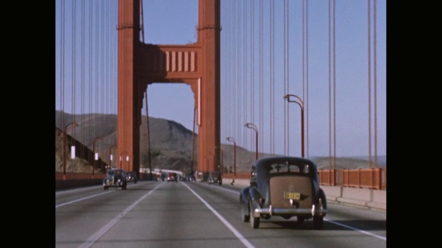 美国加州旧金山金门大桥上行驶的WS POV车辆视频素材