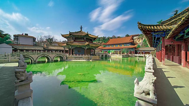中国昆明的圆通寺或金庙视频素材