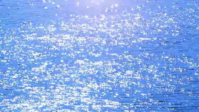 湖面反射的阳光视频素材